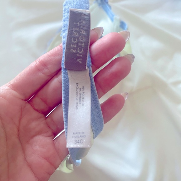 VS Bra Size 34C Mint Green baby blue lace detailing - Picture 5 of 6